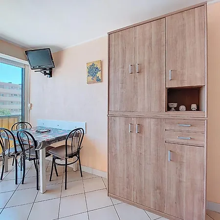 Les Horizons-9 By Interhome