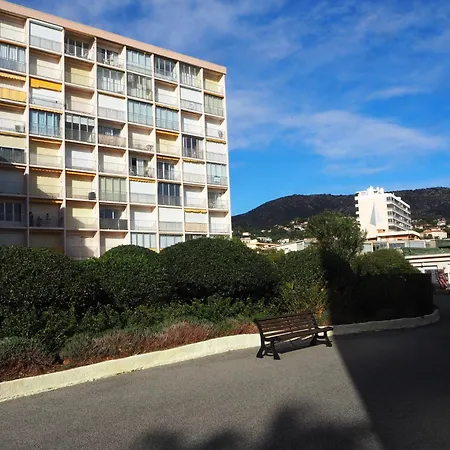 Les Horizons-9 By Interhome Apartment Le Lavandou